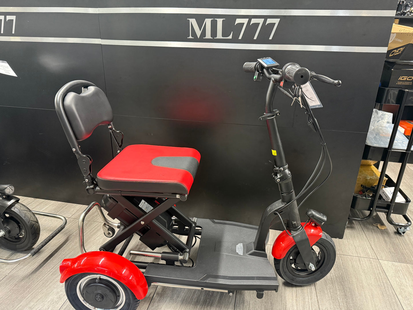 Triporteur pliable automatique