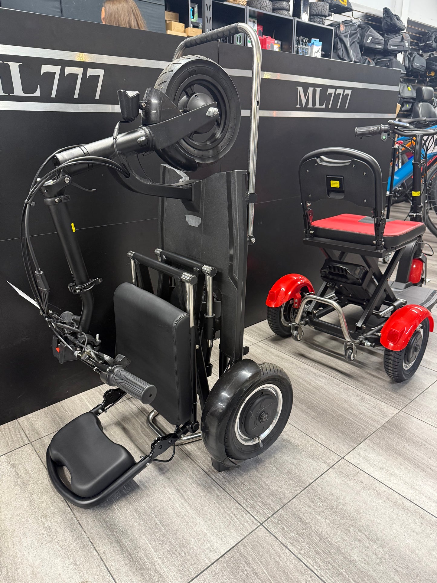 Triporteur pliable automatique