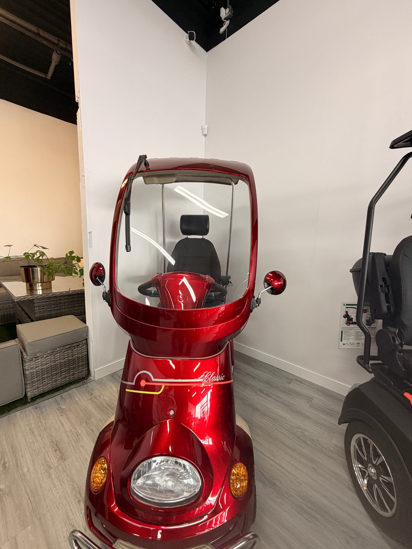 Quadriporteur Ecolocycle ET4 CLASSIC AVEC TOIT