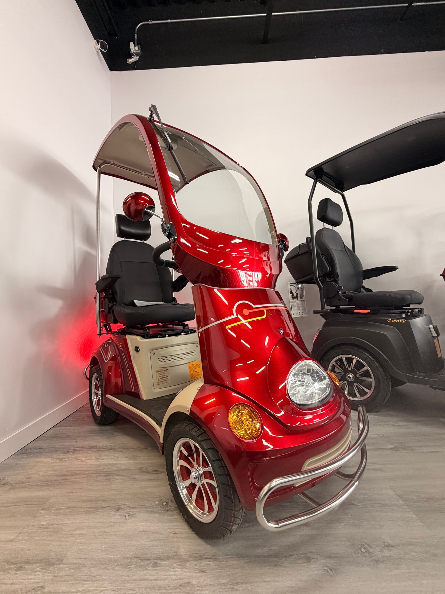 Quadriporteur Ecolocycle ET4 CLASSIC AVEC TOIT